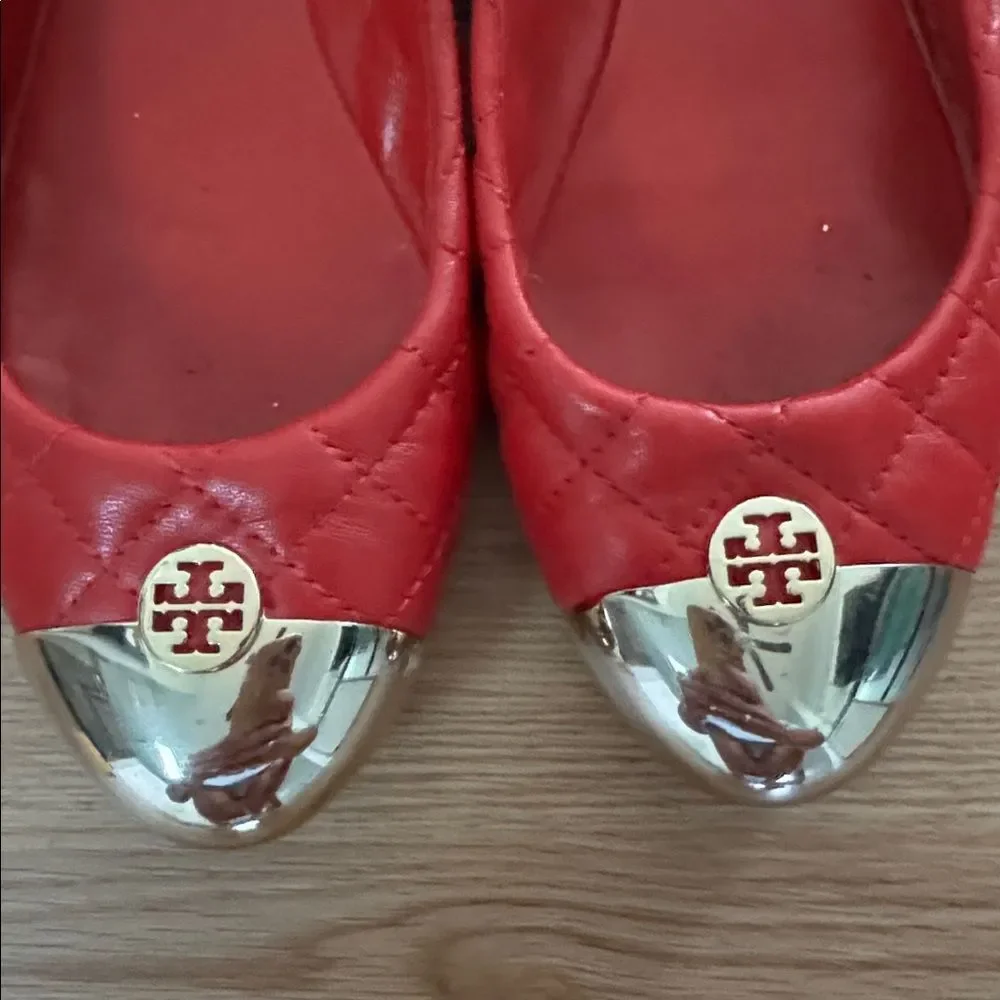 Tory Burch almost new